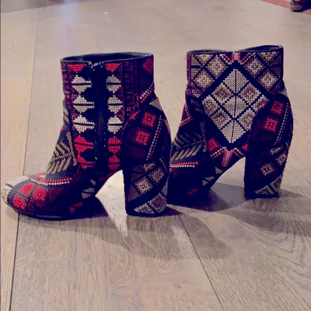 Pattern Booties - image 2
